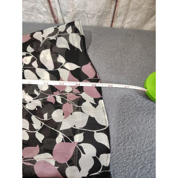 Women's Sheer Dark Floral Lane Bryant Plus Size Fairy Top Size 18/20 Outdoors... - Picture 5 of 6